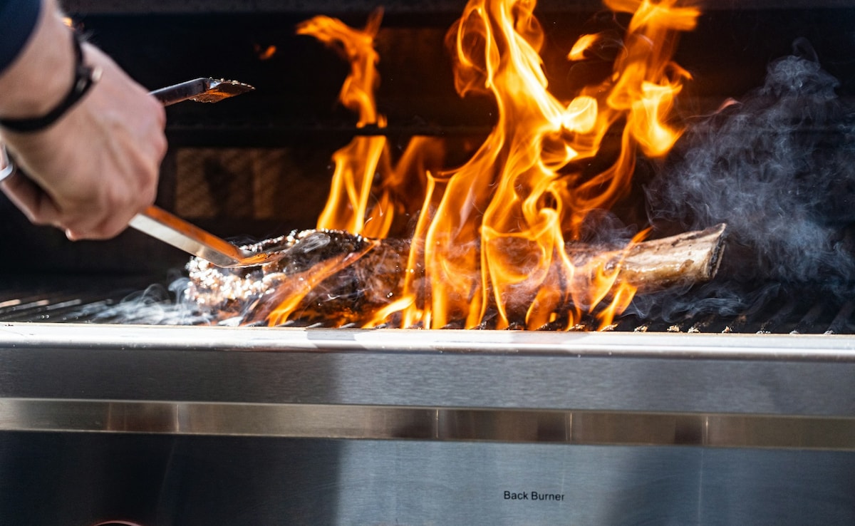 नहीं है रसोई में गैस, LPG सिलेंडर की किल्लत के बीच इंडक्‍शन के अलावा क्‍या हैं खाना बनाने के दूसरे ऑप्शन