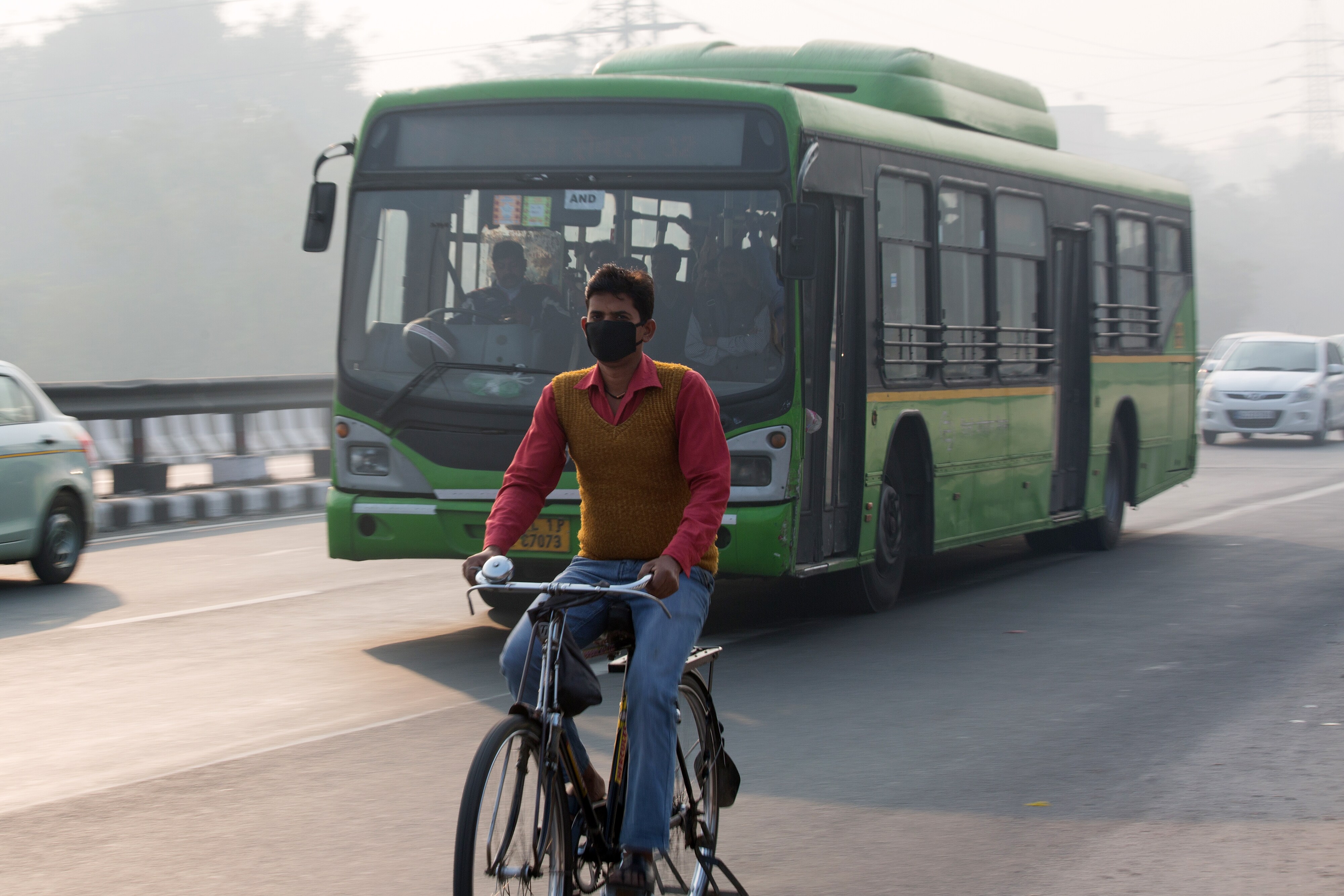 India To Ply Long-Distance CNG Buses On Four Routes By February 