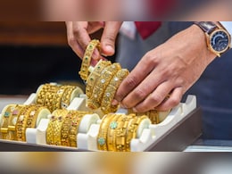 Gold-Silver Prices: सोने ने पहली बार छुआ 1.5 लाख का आंकड़ा, चांदी में 20 हजार की तूफानी तेजी
