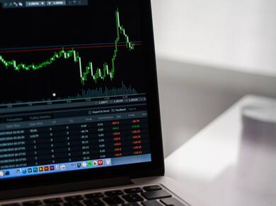 Stock Market Today: Nifty, Sensex End Mixed After Final-Hour Decline; RIL, L&T Drag