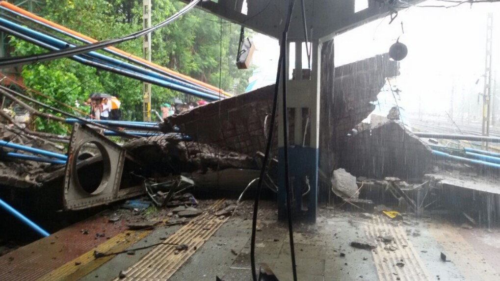 Andheri Bridge Collapse: Injured Woman Dies at Cooper Hospital