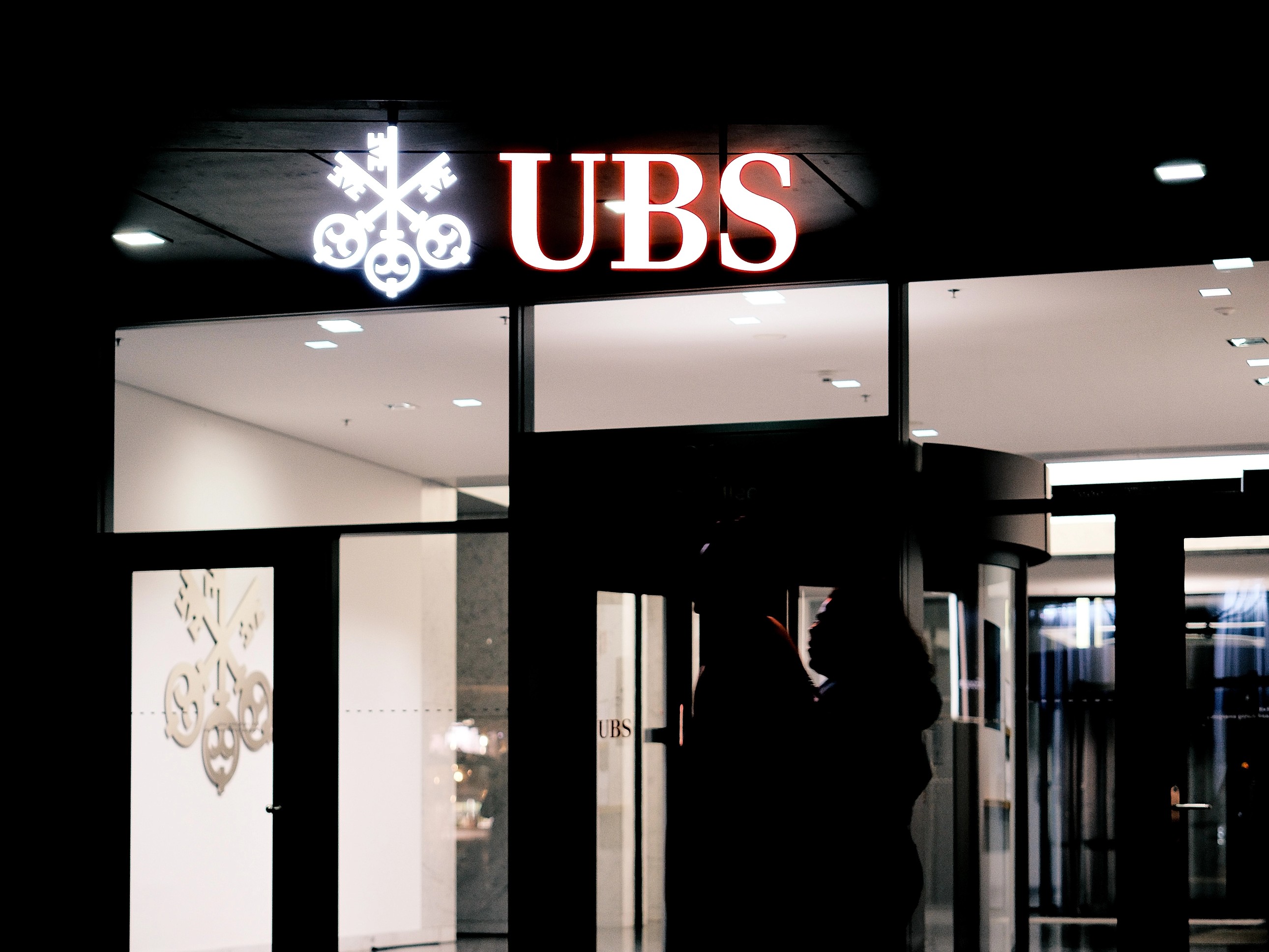 UBS to Cut 3,000 Staff in Switzerland After Buying Rival Credit Suisse