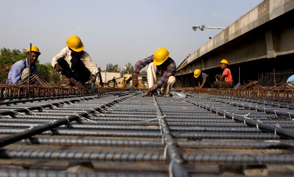 Core Sectors&rsquo; Output Growth Hits 16-Month Low  In November