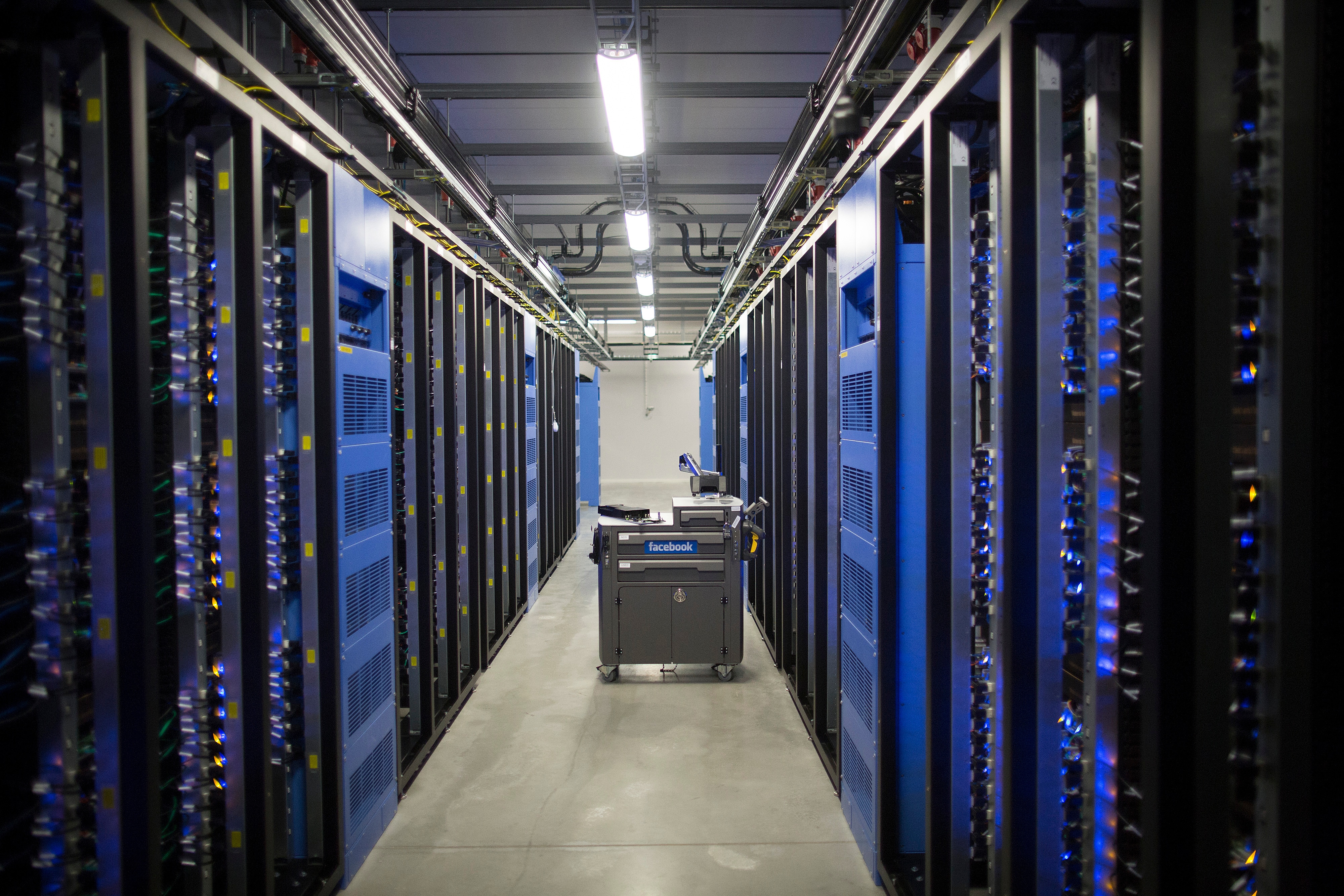 #SaveOurPrivacy:  Government And Parliamentary Processes On Data Privacy