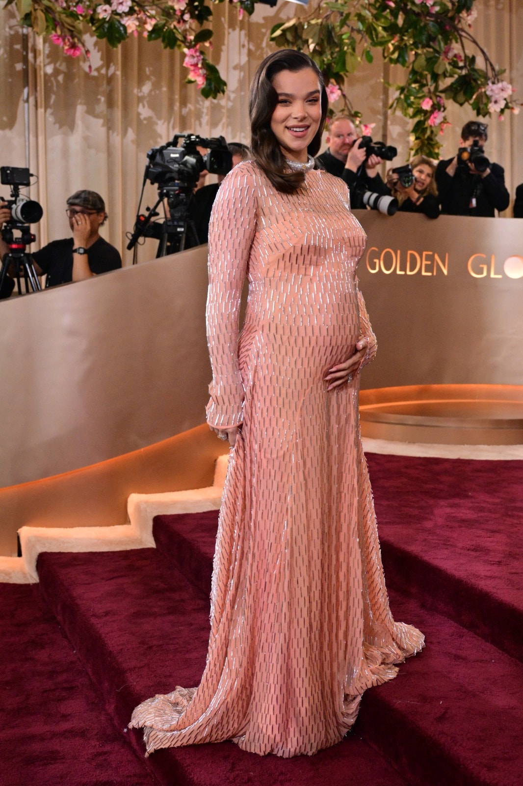 Hailee Steinfeld at the Golden Globes 2026. Photo: AFP