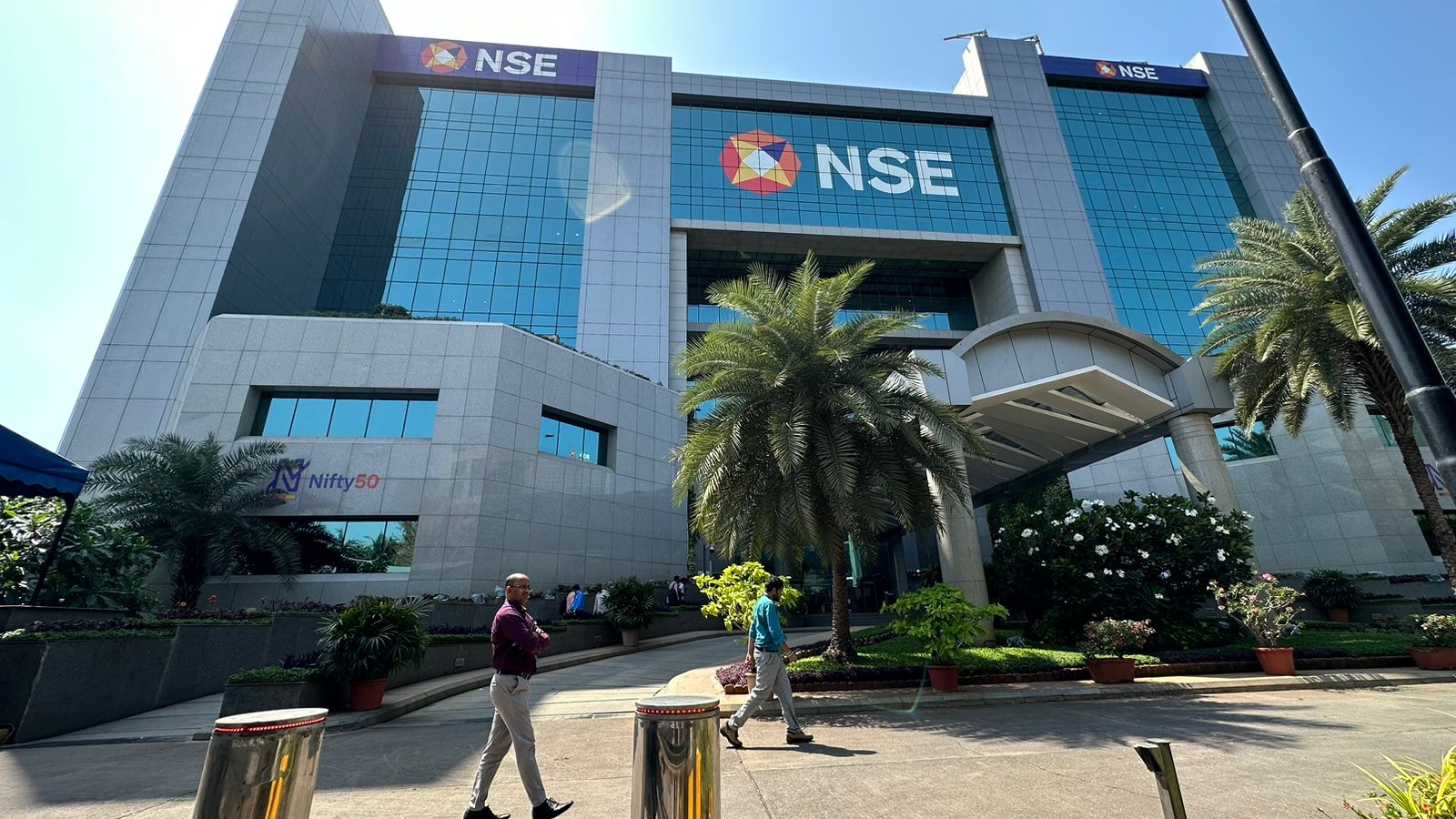 FPIs Snap Eight-Day Buying Streak To Turn Net Sellers 