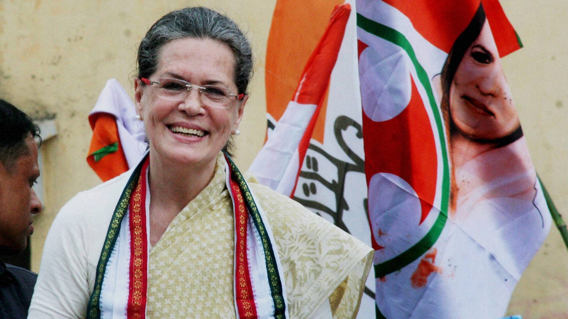 Sonia Gandhi Running Fever, Hospital Stay Extended By a Few Days