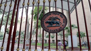 RBI Rate Hike Ahead? SBI Research Flags Inflation, Rupee Risks For October MPC