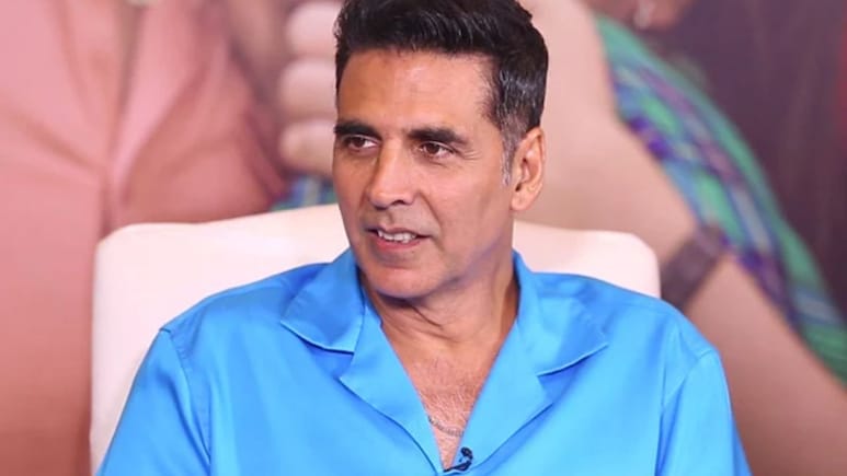 <i>"Asli Hero Banna Hai Toh Dialoguebaazi Nahin"</i>: Akshay Kumar After Voting In Mumbai Civic Body Polls