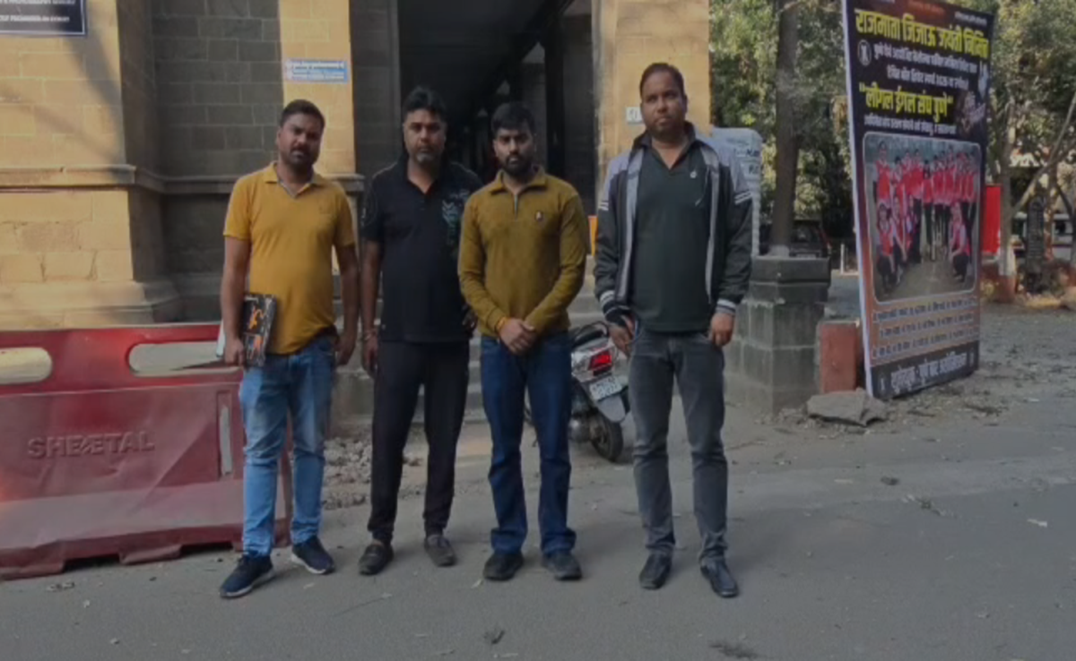 Cricket Betting Case: सट्टा किंग दीप सिन्हा के खिलाफ पुलिस की कार्रवाई; घर के सदस्य फरार, सर्च अभियान जारी