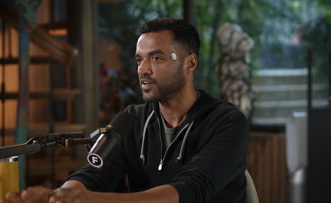 Deepinder Goyal wore a Temple device recently, causing a huge stir about healthcare wearables