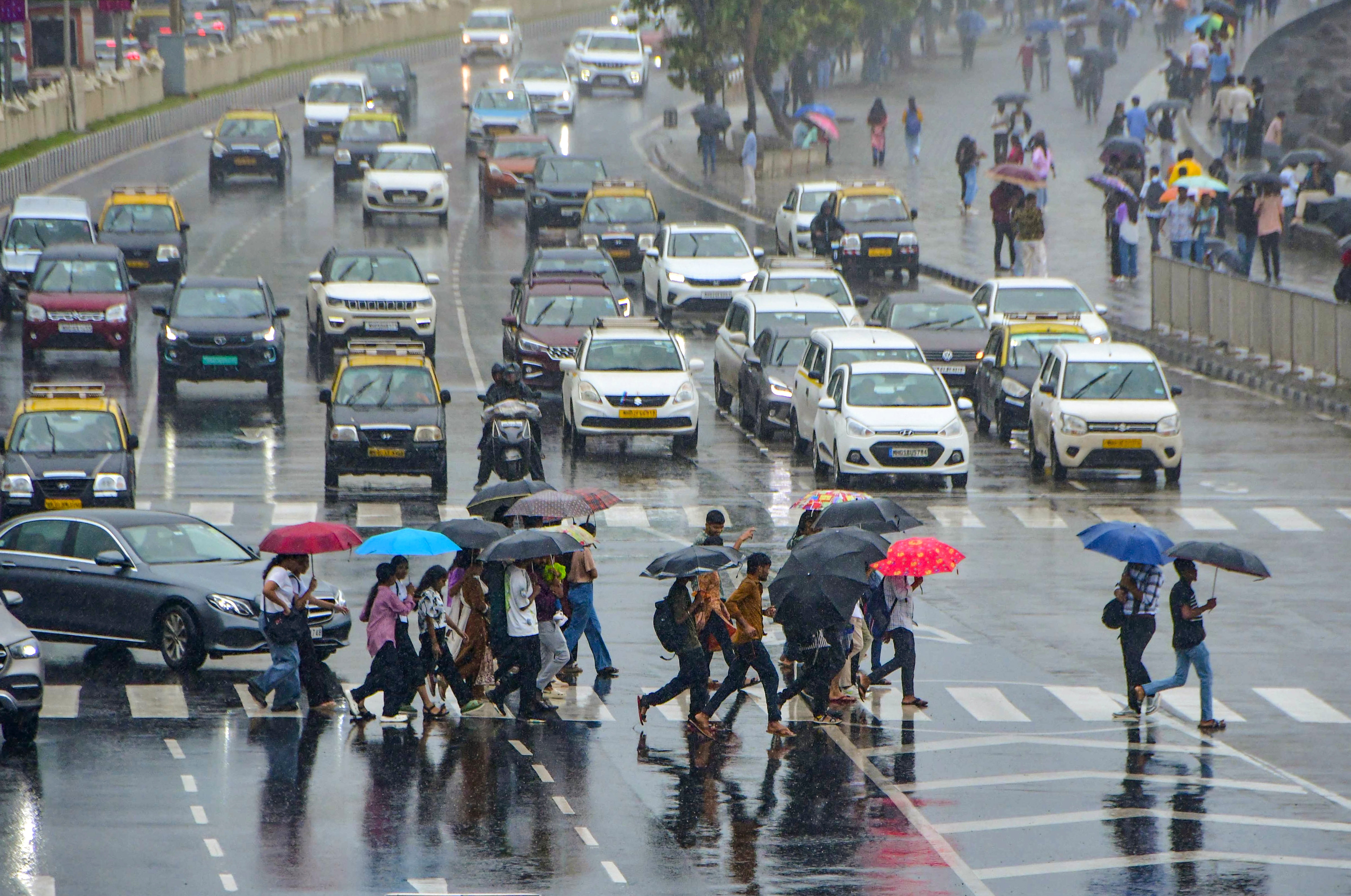 Mumbai Rains Live: IMD Issues Orange Alert For Mumbai City, Suburbs And Surrounding Districts