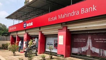 Kotak Mahindra Bank Q1 Updates: Deposits Up 14%, Net Advances Rises 15%
