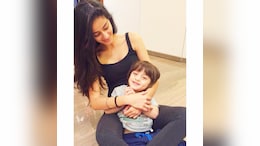 Ananya Panday Holds Shah Rukh Khan's Son AbRam Close In Unseen Pic From 2016