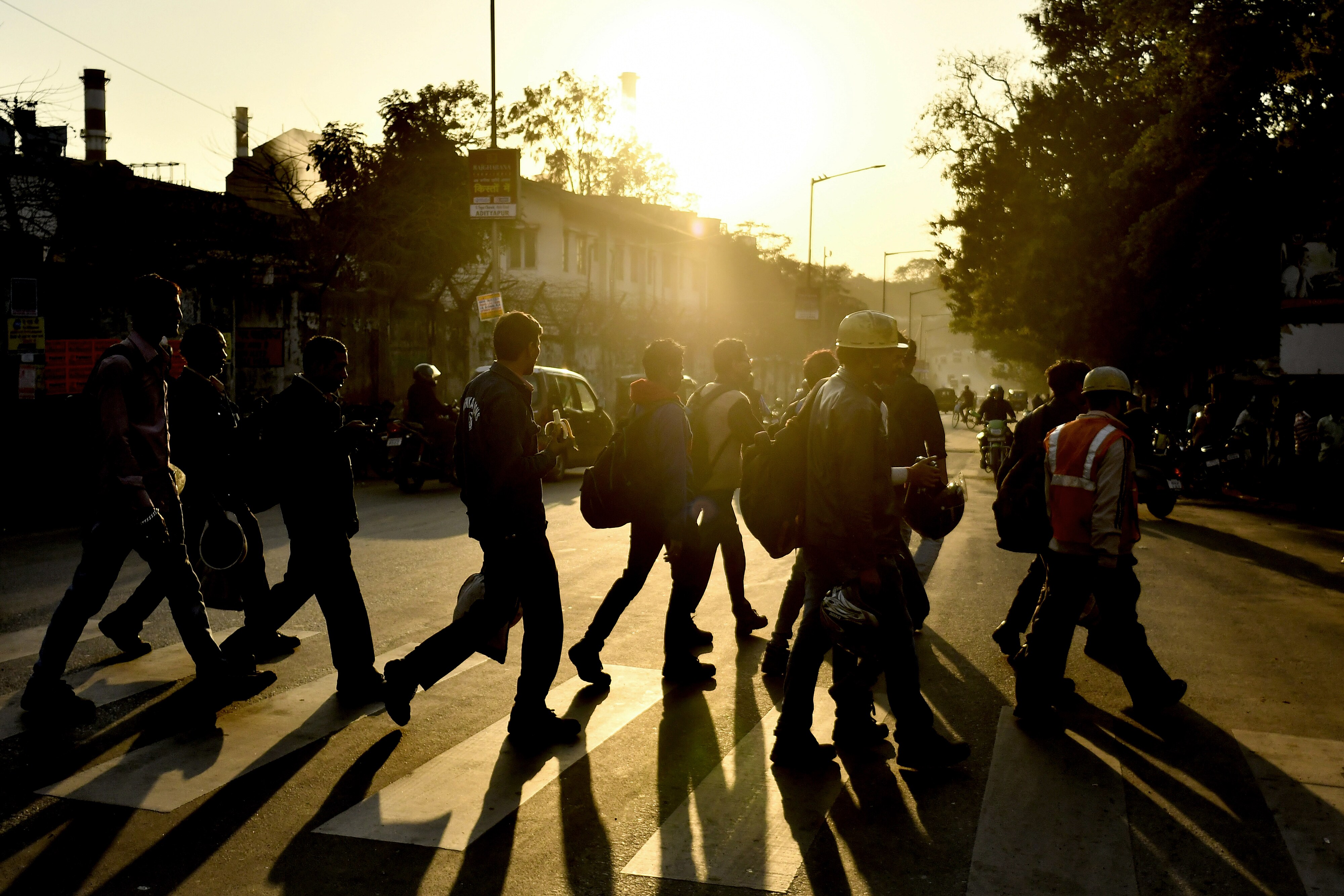 BQuick On Feb. 19: Top 10 Stories In Under 10 Minutes