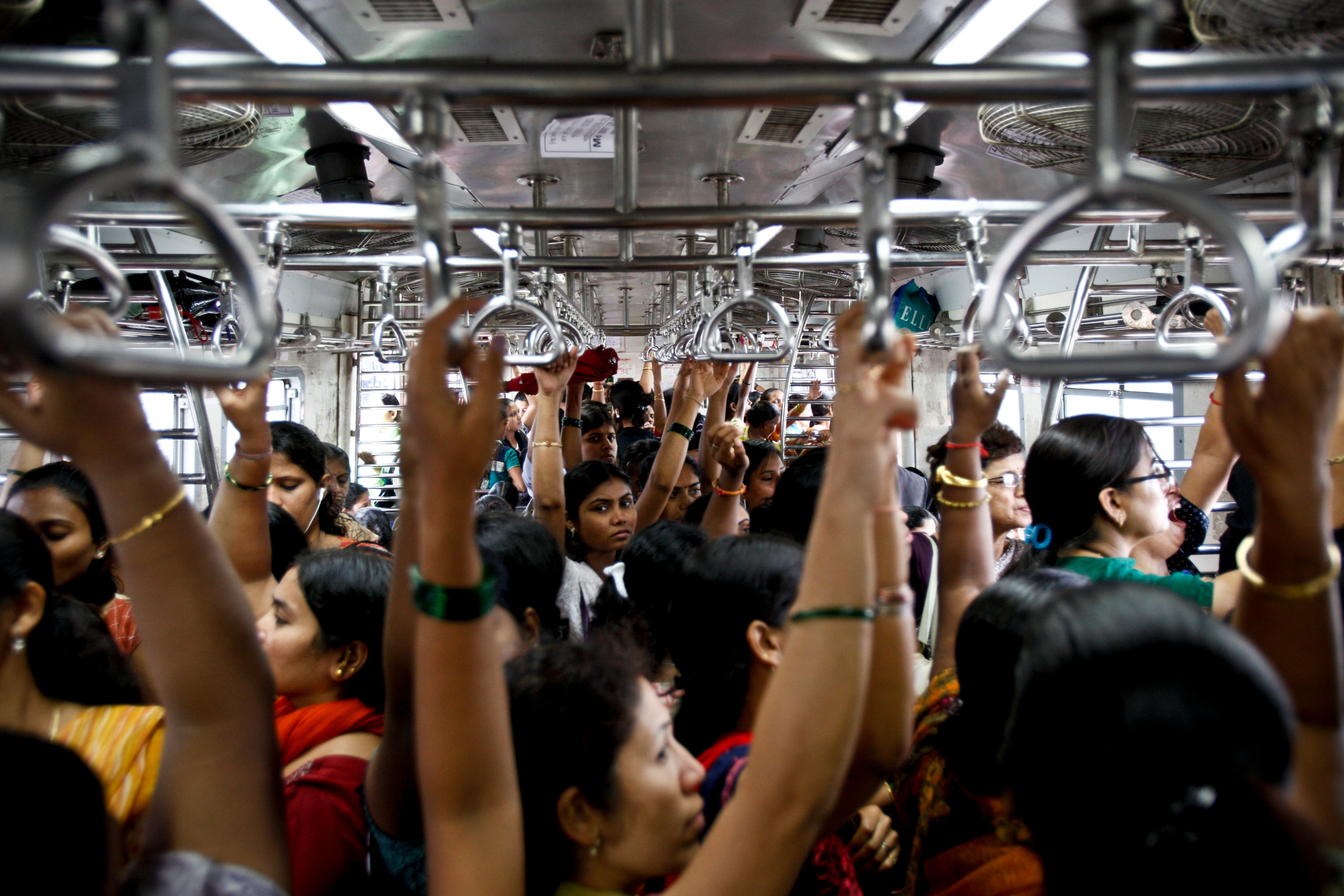 India&rsquo;s Richest Young Women Fear Public Transport Most; Poorest Fear Cinema Halls