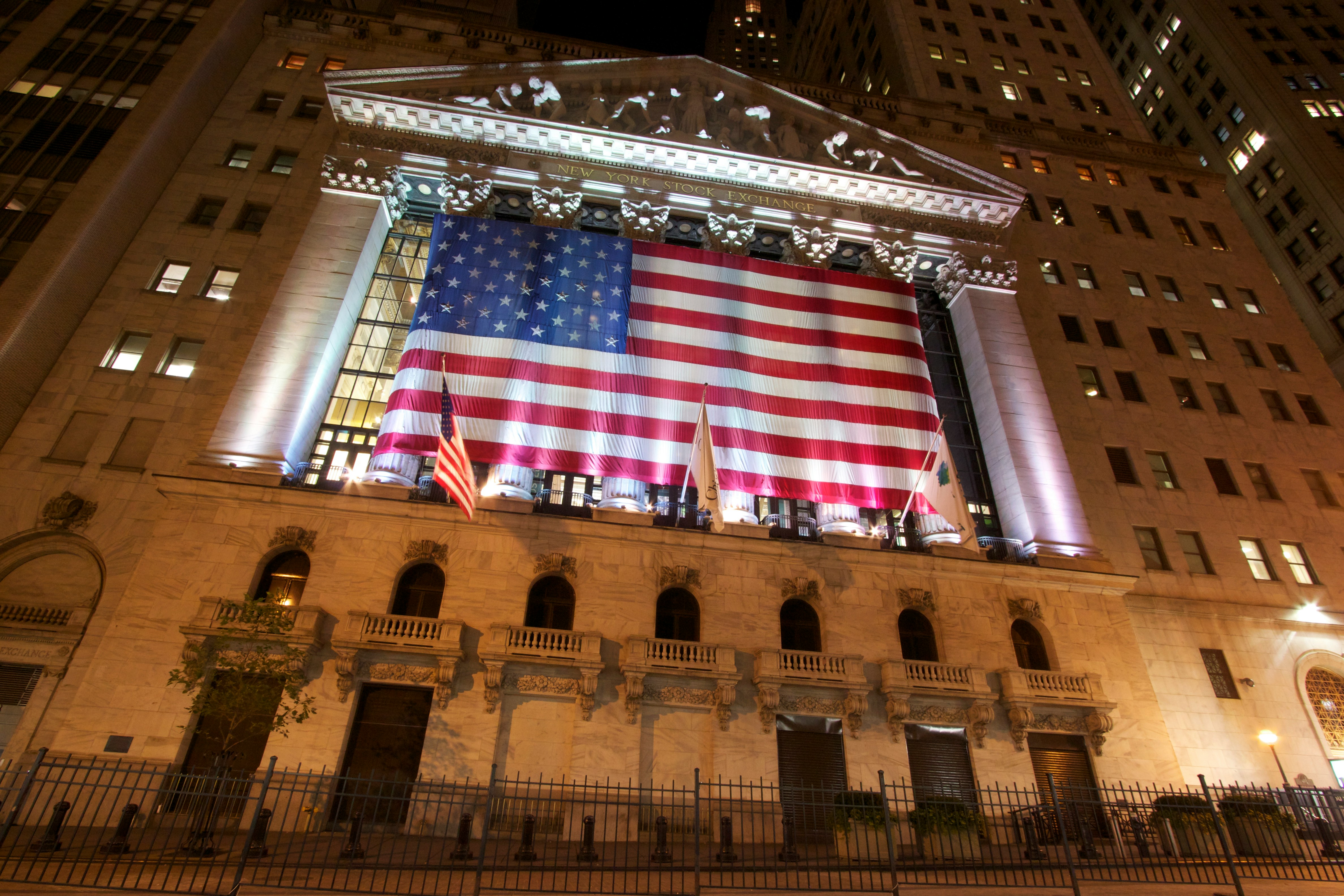 US Stock Market Today: Wall Street Opens In Green As Fresh AI Deals Fuel Positive Sentiment