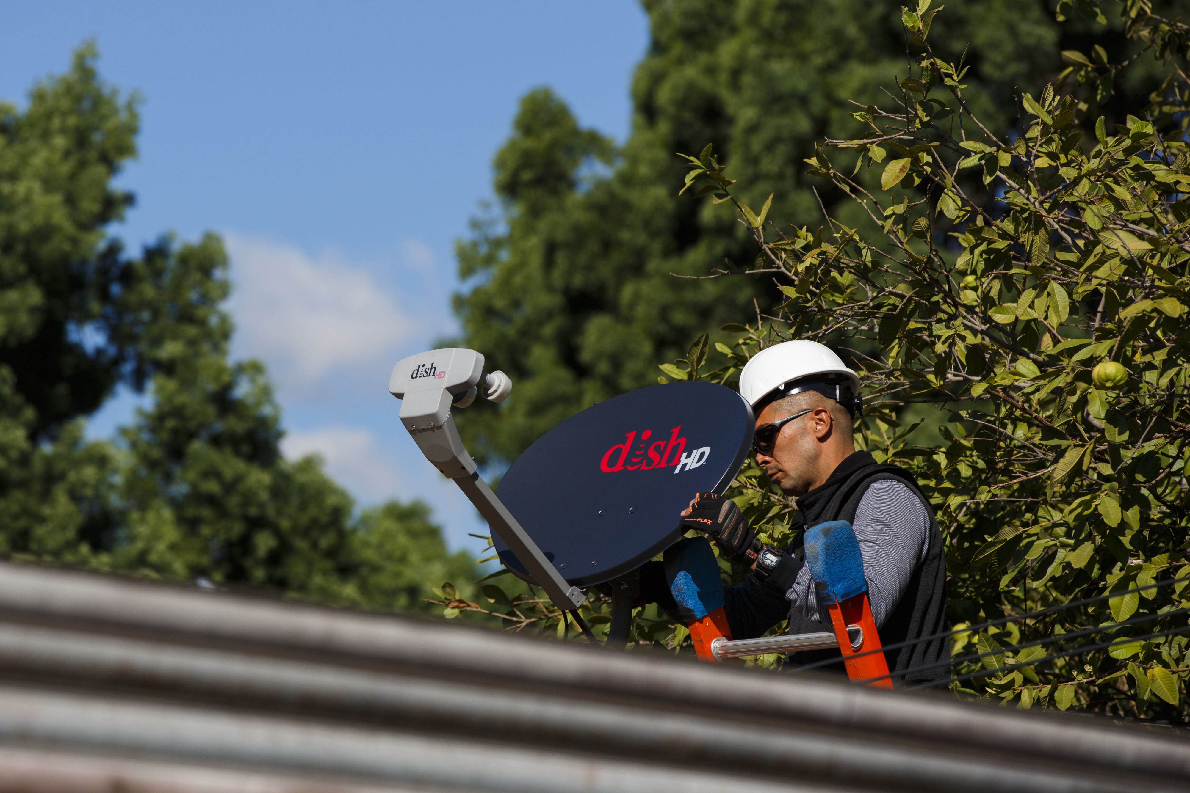 Dish TV Gets Thumbs Up From Most Brokerages As Earnings Meet Estimates