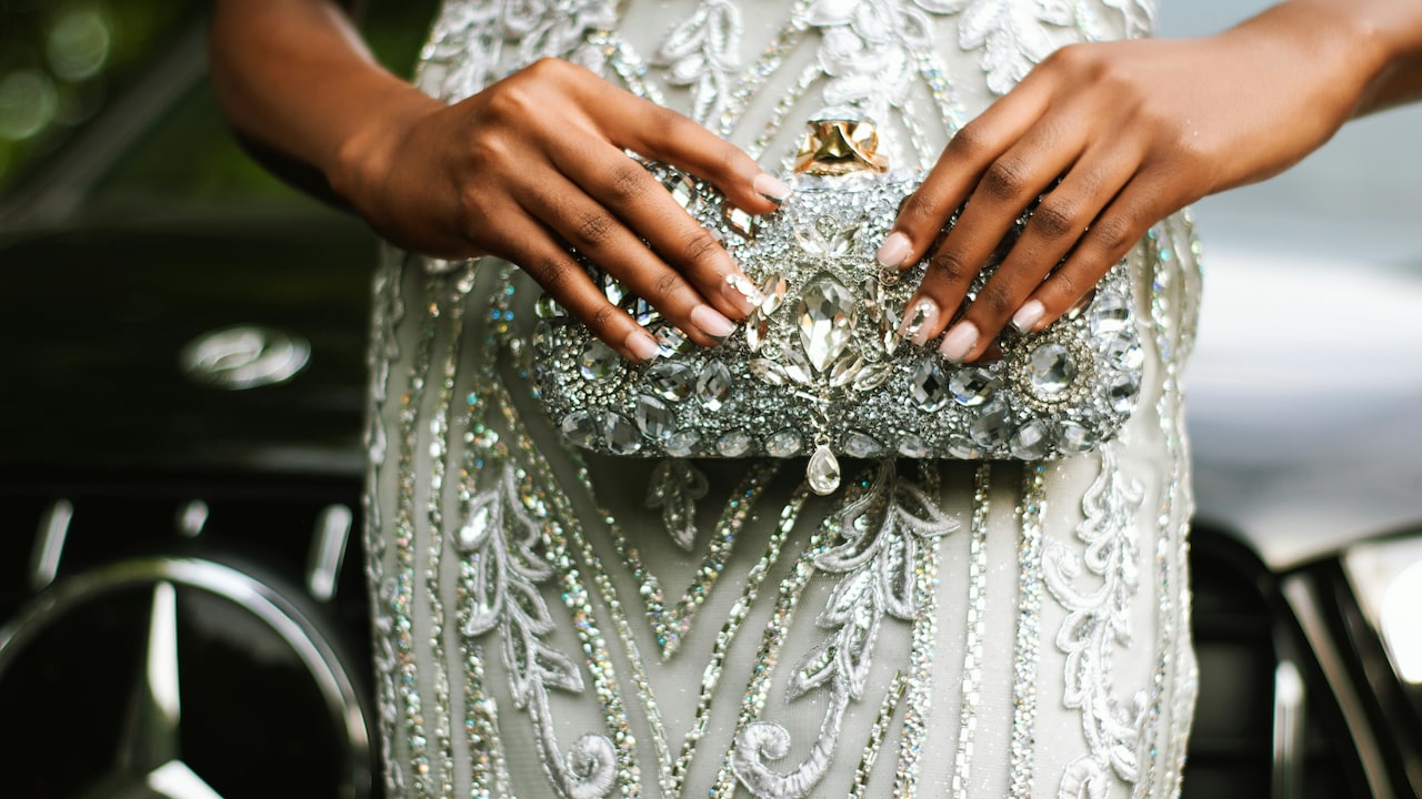 Best Clutches For Women: What To Look For In Stylish, Practical Handbags Best Clutches For Women: What To Look For In Stylish, Practical Handbags