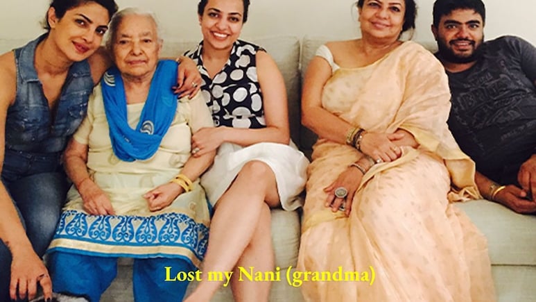 प्रियंका चोपड़ा ने 2016 में कुछ पाया तो कुछ खोया, 10 साल पहले की तस्वीरों के साथ लिखा- &nbsp;वह साल जब सबकुछ एक साथ हुआ