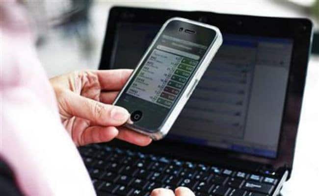 Government Okays Ordinance To Let Firms Pay Salary Via E-Mode, Cheque: Report
