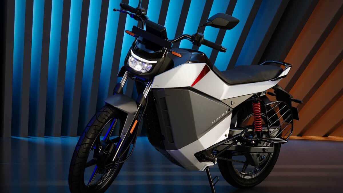 Ola Electric&rsquo;s Roadster X Motorcycle Isn&rsquo;t Even Roadworthy Yet