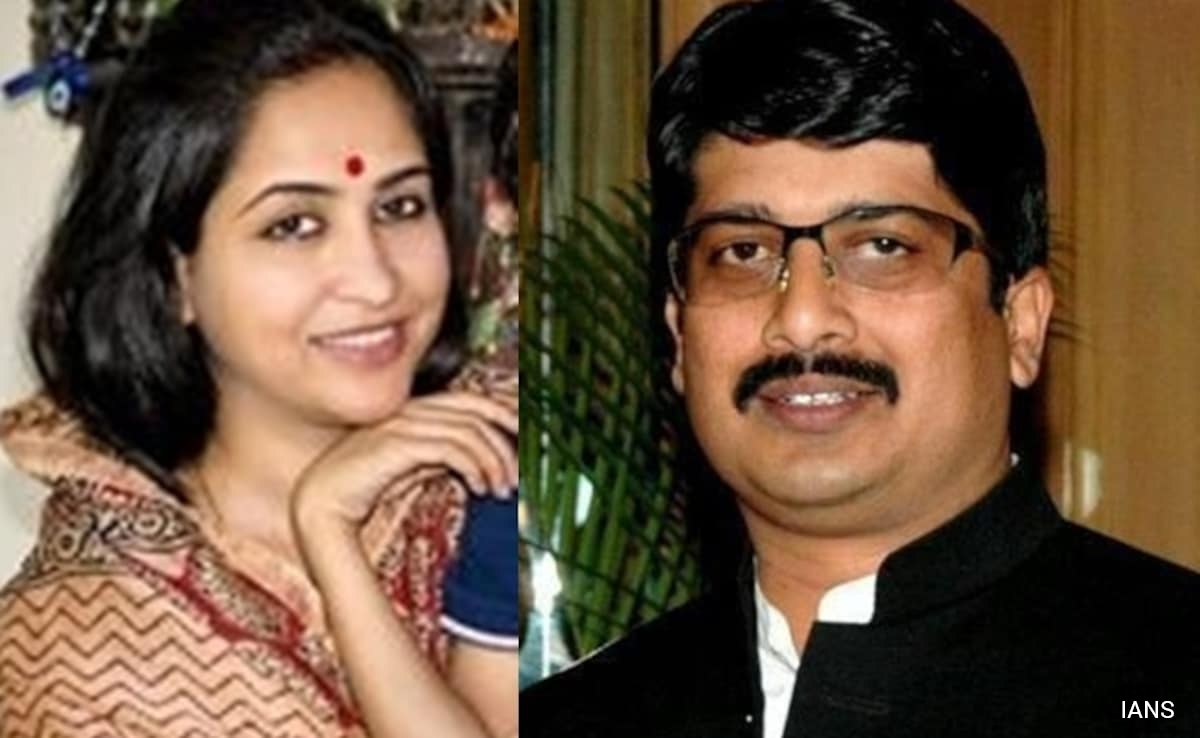 राजा भैया की पत्नी भानवी सिंह ने MLC अक्षय प्रताप सिंह और साथियों पर दर्ज कराई FIR, कोर्ट ने दिया था आदेश