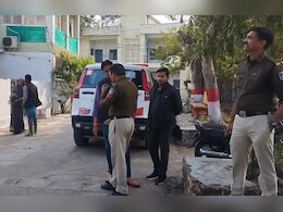 दिनदहाड़े तीन लाख रुपये की लूट! चाकू और कट्टा दिखाकर सबके सामने फरार हुए बदमाश