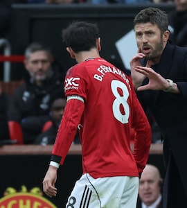 Premier League: Michael Carricks Manchester United Face League Leaders Arsenal In Second Test