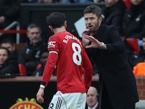 Premier League: Michael Carricks Manchester United Face League Leaders Arsenal In Second Test