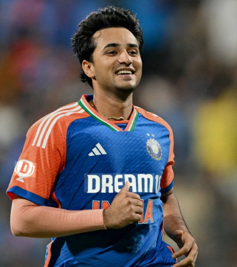 IND vs NZ T20 2025: अभिषेक शर्मा की तूफानी पारी पर फिदा हुए विवेक ओबेरॉय, 35 बॉल में 84 रन की यूं कर दी तारीफ