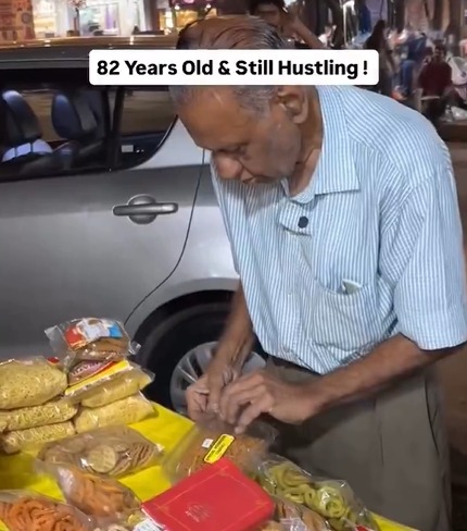 82-Year-Old Man Selling Snacks In Borivali Goes Viral For His Work Ethic