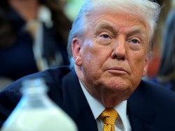 'Dangerous Downward Spiral': EU Warning Over US' Greenland Tariff Threats