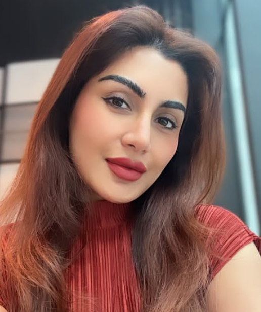 <i>Dhoom</i> Actor Rimi Sen Is Now A Real Estate Agent In Dubai. She Had Botox, Fillers Too