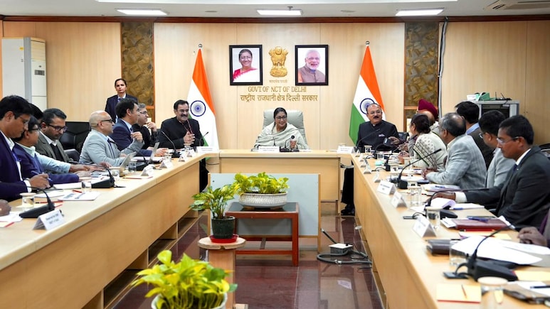 Delhi Releases Rs 500 Crore For Sanitation, Roads And Dust Control