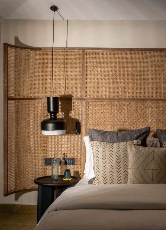 The suite interiors evoke warmth. Photo: Amaraanth The suite interiors evoke warmth. Photo: Amaraanth