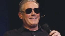 'Bonjour!': UK's Starmer Pokes Fun At Macron By Sporting Sunglasses