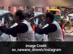 Bank Employee Steps Out To Help Specially-Abled, Wins Hearts