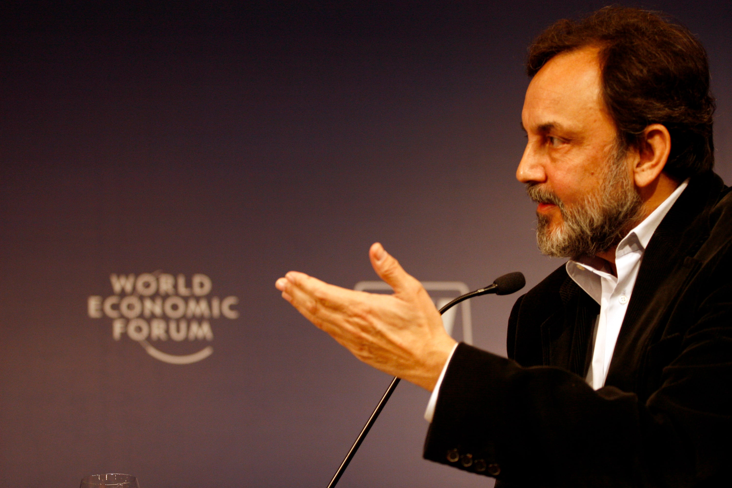 Who Gains From SEBI&rsquo;s Order For An NDTV Open Offer?
