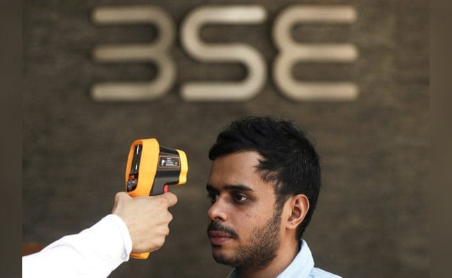 Markets Surrender Gains After RBI Cuts Repo Rate