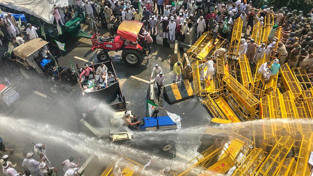 After Midnight March, Farmers End Protest at Delhi’s Kisan Ghat