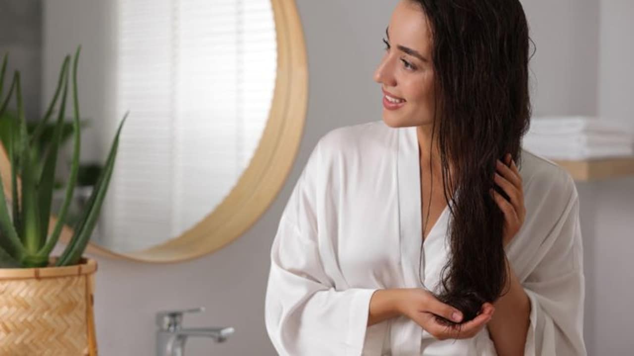 If You Are Using Hair Masks Too Often, Then Here Are The Top Dos And Donts To Pay Attention To.