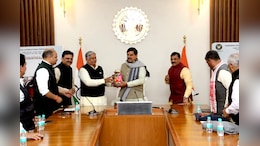 CM यादव ने रिलीज किया &lsquo;गोदान&rsquo; का ट्रेलर! फिल्म को बताया भारतीय संस्कृति का गौरव