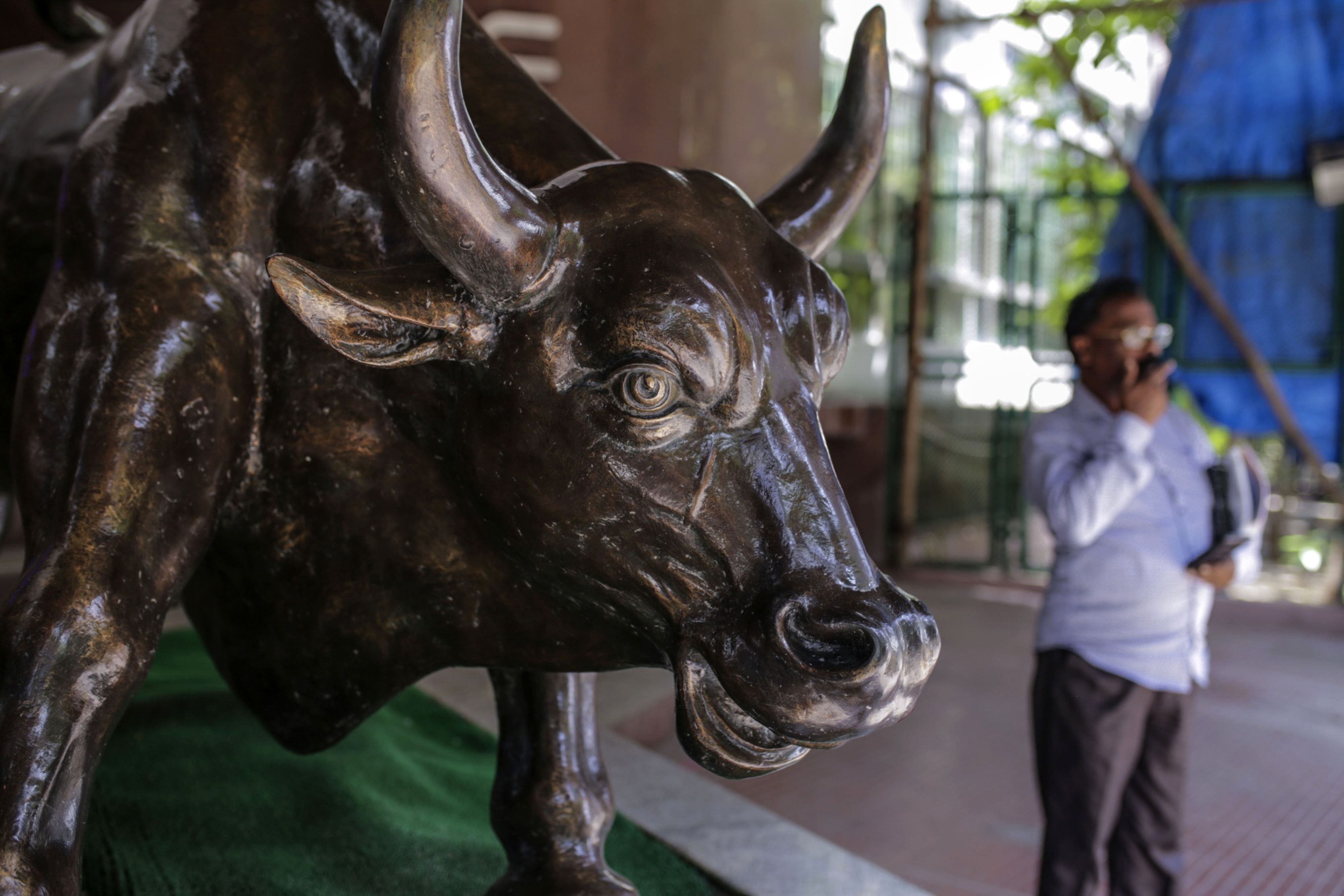 Sensex, Nifty Clock Best Weekly Gains In Three Months Led By Banks