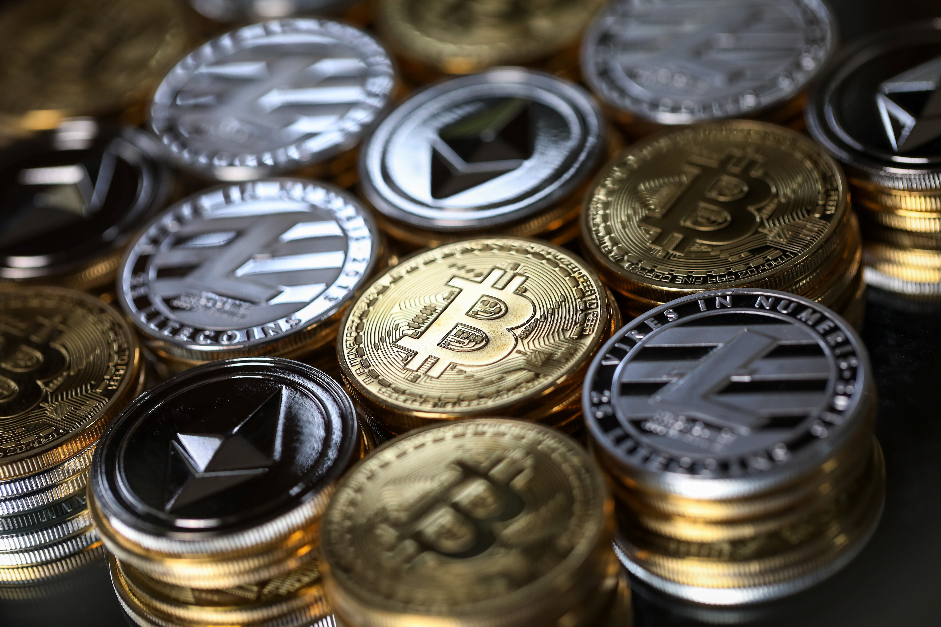 Cryptocurrency Ban: RBI&rsquo;s Circular Denies Constitutional Right To Trade, Says Petitioners&rsquo; Lawyer