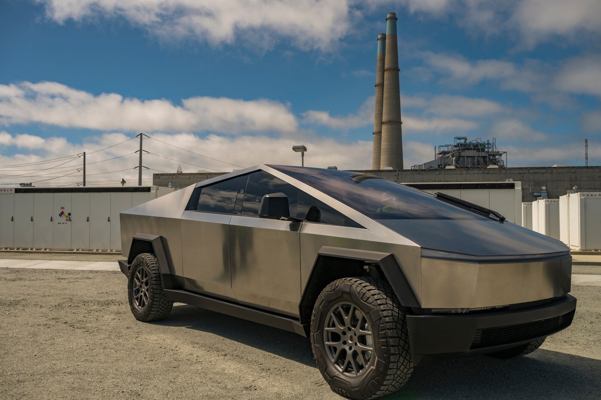 Tesla Leaves Cybertruck Watchers Guessing About Debut Quarter