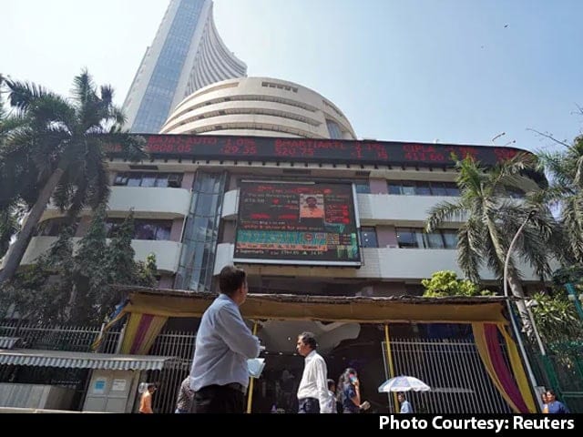Sensex, Nifty Trade Flat As ITC Shares Fall, Infosys Gains