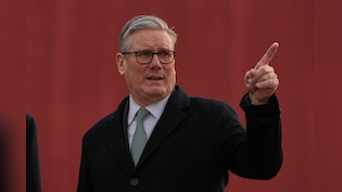 चीन दूसरी सबसे बड़ी अर्थव्&zwj;यवस्&zwj;था, आंखें नहीं मूंद सकता ब्रिटेन: स्&zwj;टार्मर ने ट्रंप की चेतावनी को किया खारिज&nbsp;