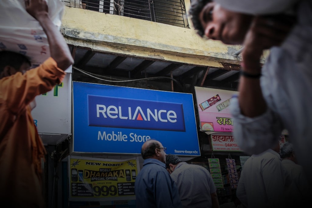 RCom Hopes To Cut Debt By Rs 25,000 Crore From Asset Sale