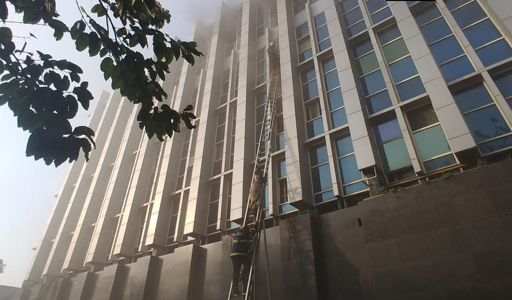 Mumbai Hospital Fire Kills Six, Injures Over 140